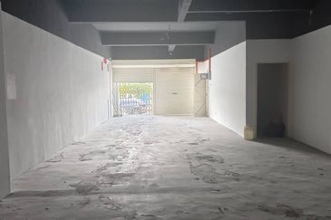 Pusat Perdagangan Seri Kembangan
