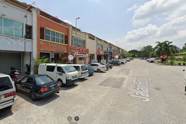 Pusat Perdagangan Seri Kembangan