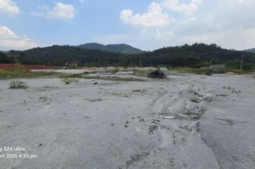 Agriculture Land In Industri Land 1.2 Acre Hulu Langat (Q5509)