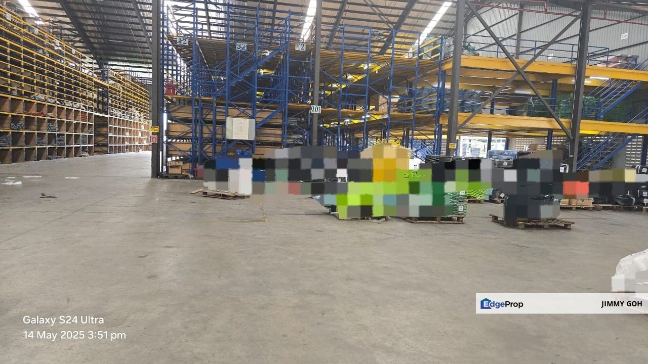 Bungalow Factory Warehouse 2 Storey Office with CF Near Balakong (Q5512), Selangor, Balakong