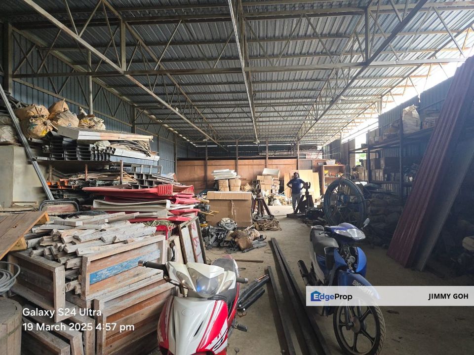 Warehouse Batu 11 Hulu Langat (Q111), Selangor, Hulu Langat