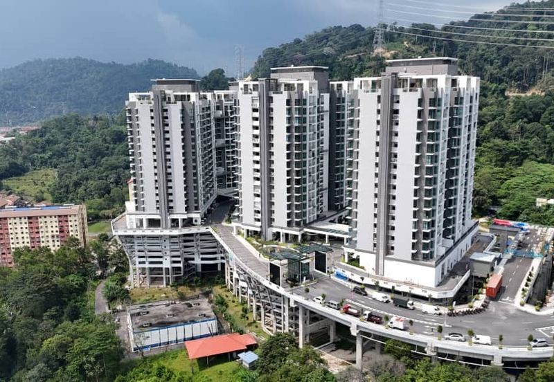 Brezza One Residency @ Brezza Hill