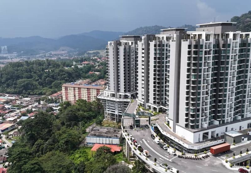 Brezza One Residency @ Brezza Hill