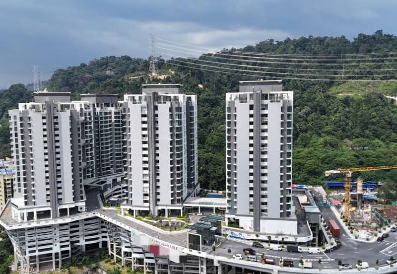 Brezza One Residency @ Brezza Hill