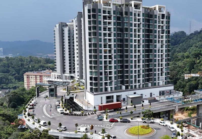 Brezza One Residency @ Brezza Hill