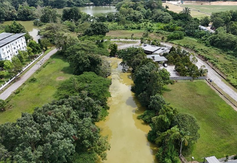 Taman Tasik Semenyih (Lake Residence)