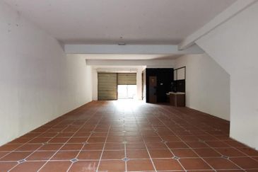 Shop Amapng Avenue Beside Pandan Indah (Q5307)