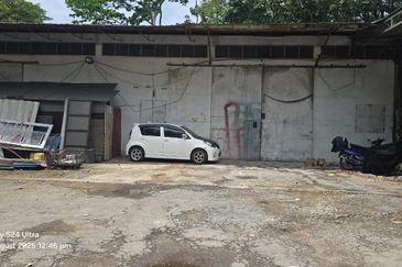 Warehouse,  Taman Sagar, Near Leisure Mall, Cheras (Q2280)