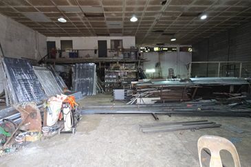 Warehouse,  Taman Sagar, Near Leisure Mall, Cheras (Q2280)