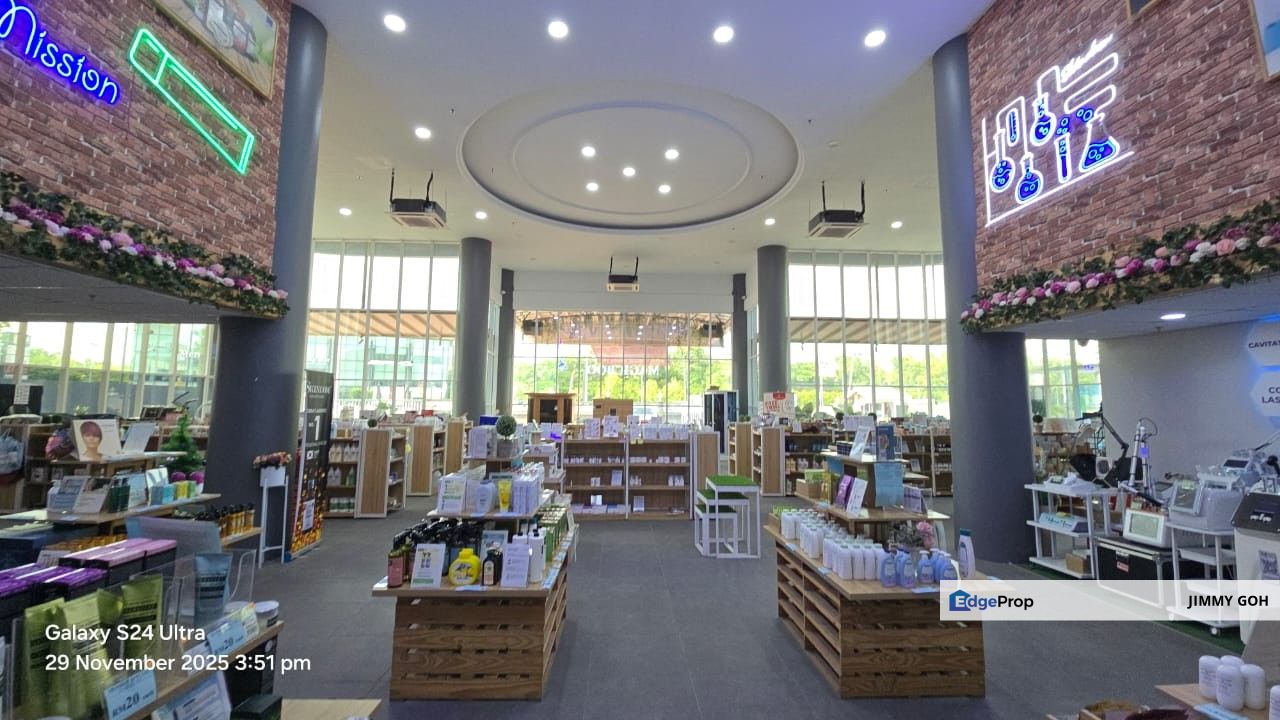 4 Storey Commercial Showroom Batu 13, Balakong (Q4203), Selangor, Cheras