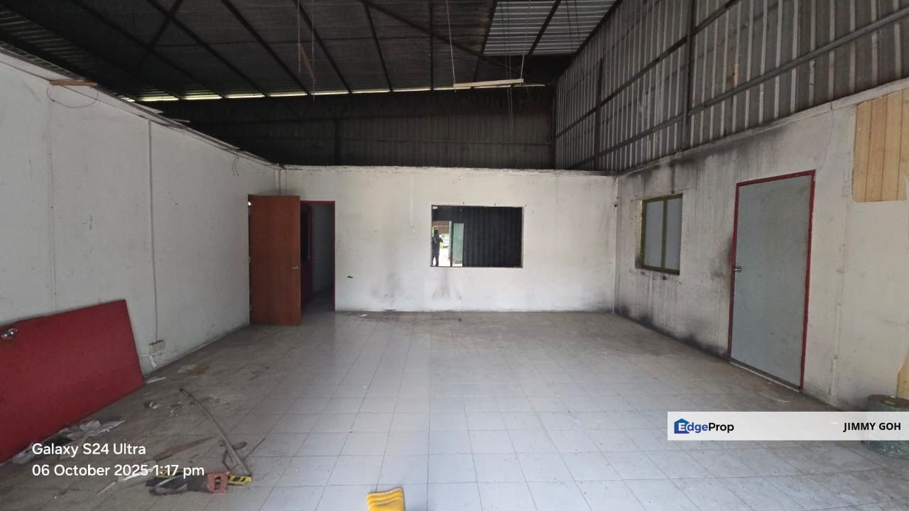 Warehouse, Ampang Selangor (Q464), Selangor, Ampang