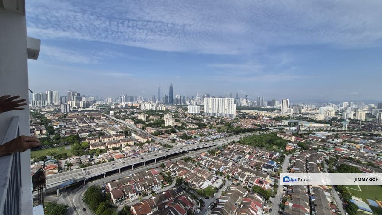 Axis Crown Condo Near LRT Ampang (Strata Title Available) (Q5563), Selangor, Ampang
