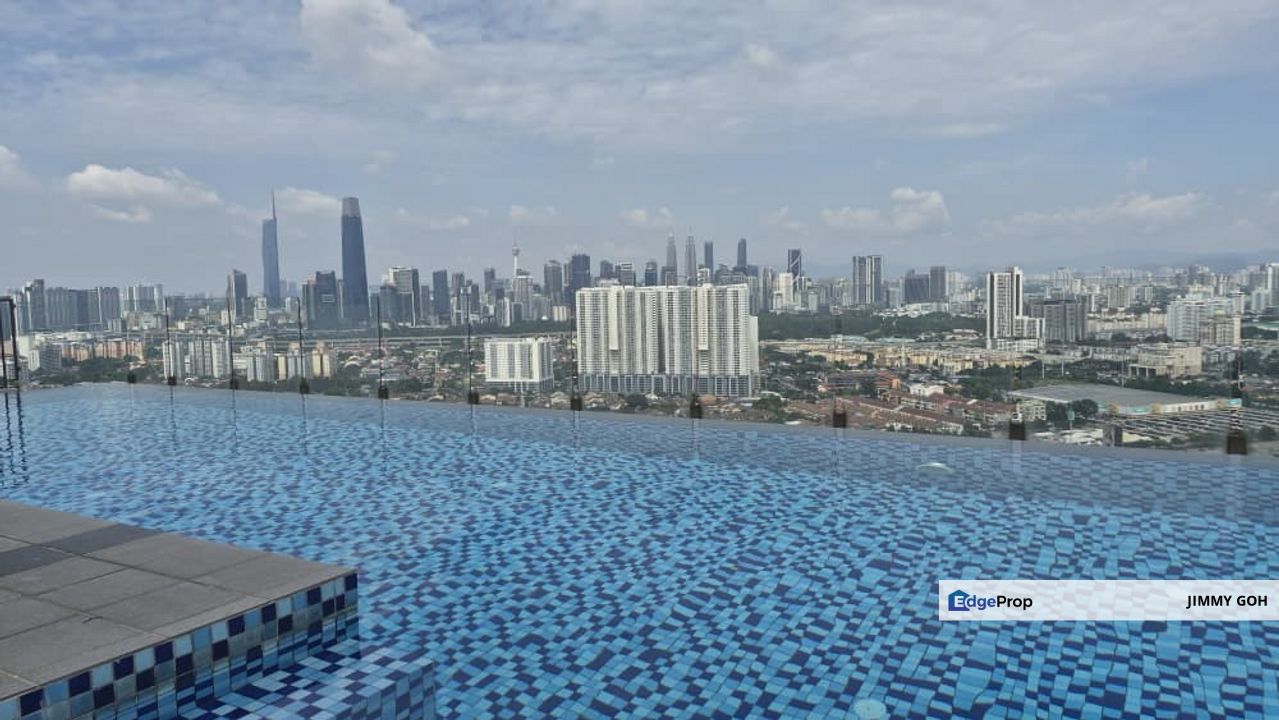 Axis Crown Condo Near LRT Ampang (Strata Title Available) (Q5563), Selangor, Ampang