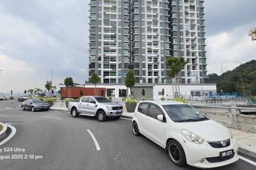 Brezza One Residency @ Brezza Hill