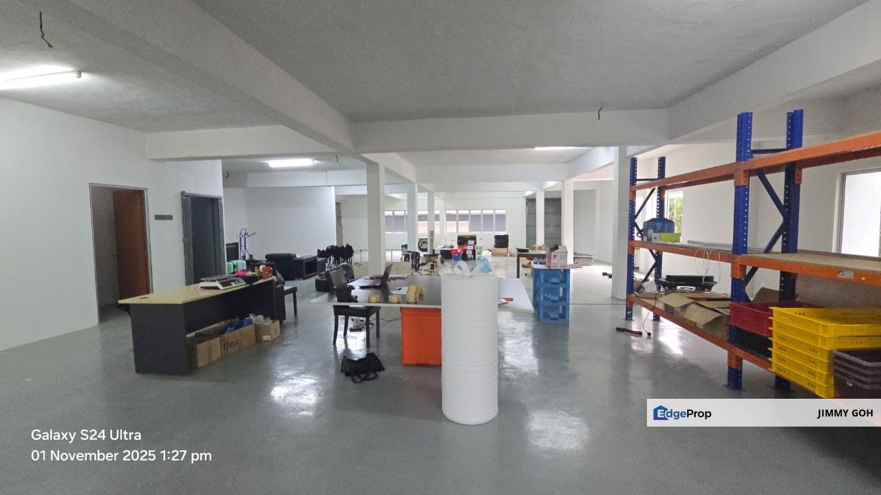 3 Storey Shop Ampang near Taman Muda Pandan Indah (Q5349), Selangor, Ampang