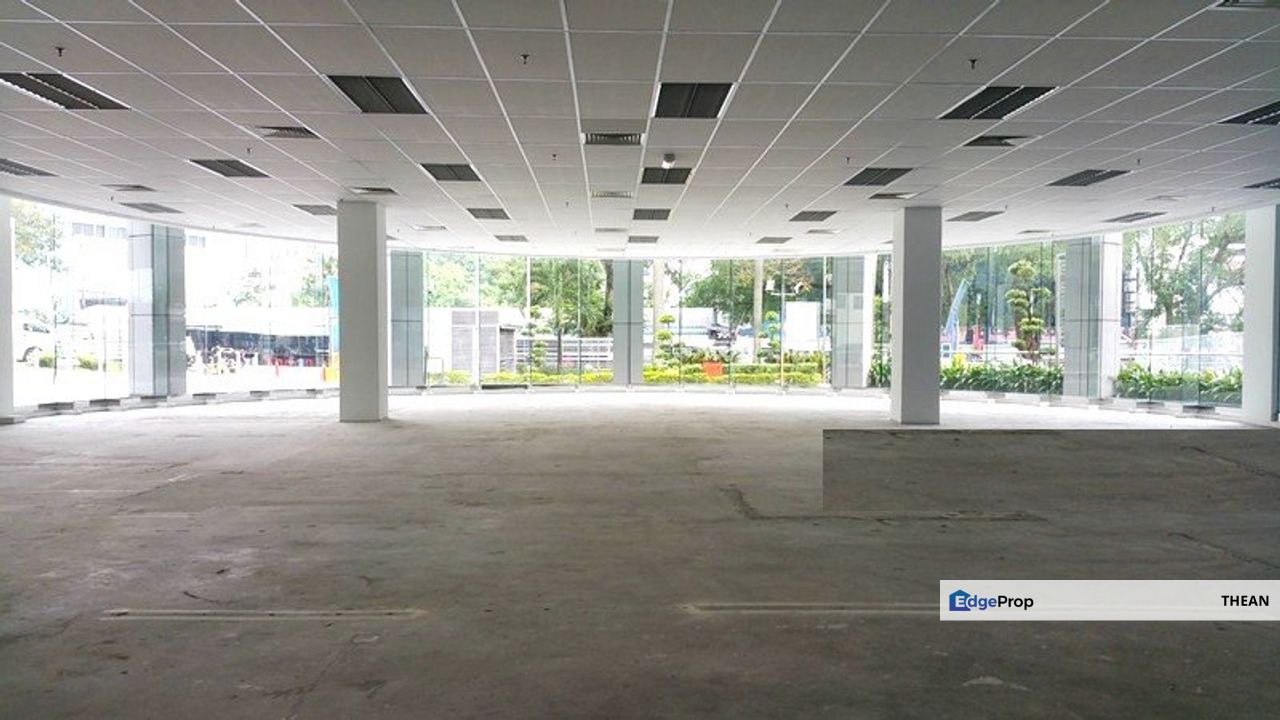 RETAIL SHOWROOM SERVICE CENTRE OFFICE SECTION 13 PJ, Selangor, Petaling Jaya