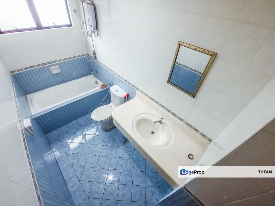 Master Room with Ensuite Bath Room Clean Peaceful , Selangor, Cyberjaya