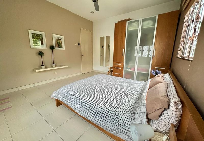 D'Anjung Teluk Pulai