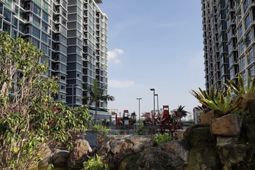 Vista Alam Serviced Apartment