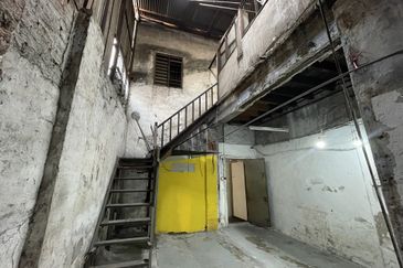 Port Klang Investment Opportunity 1.5Sty Shop House Near Future Sunway Pier