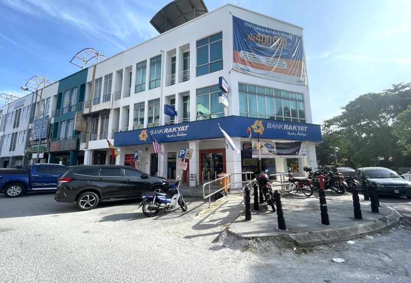 Port Klang Investment Opportunity 1.5Sty Shop House Near Future Sunway Pier