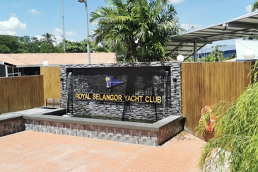 Port Klang Investment Opportunity 1.5Sty Shop House Near Future Sunway Pier