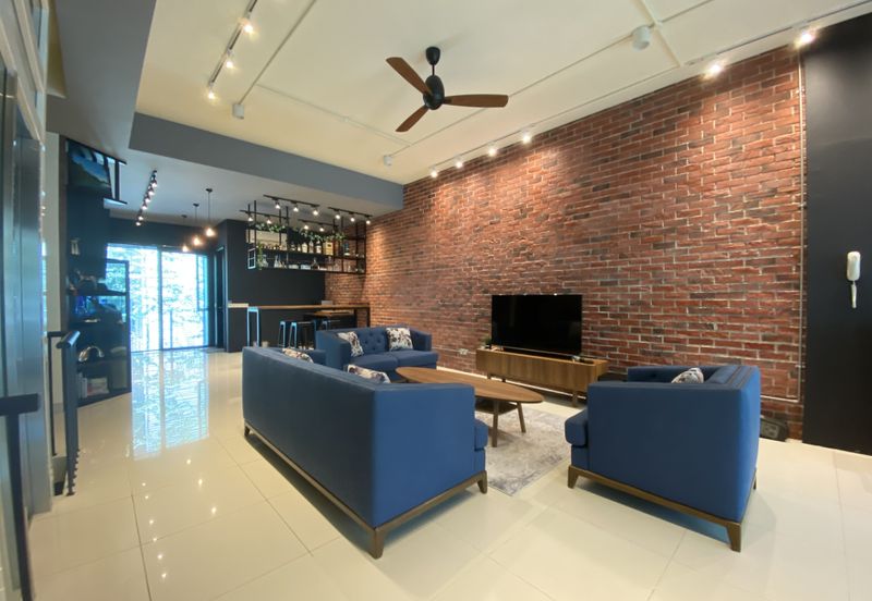 Duta Villa, Setia Alam