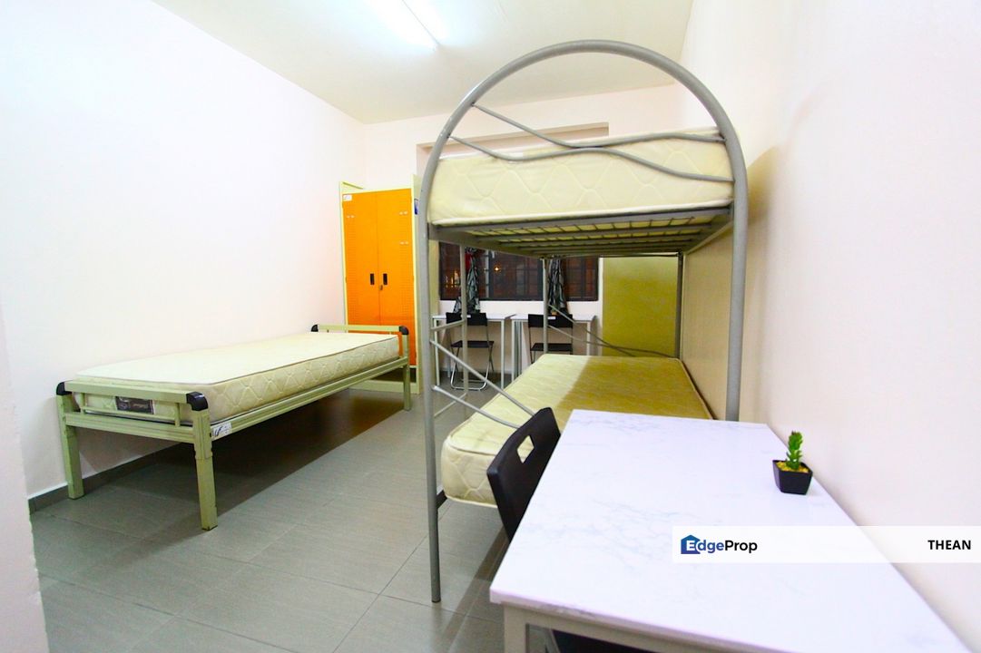 Bilik Muslimah 👩🏻 2 Orang Lengkap Perabot Percuma Api Air, Taman TTDI Jaya Shah Alam, Selangor, Taman TTDI Jaya 