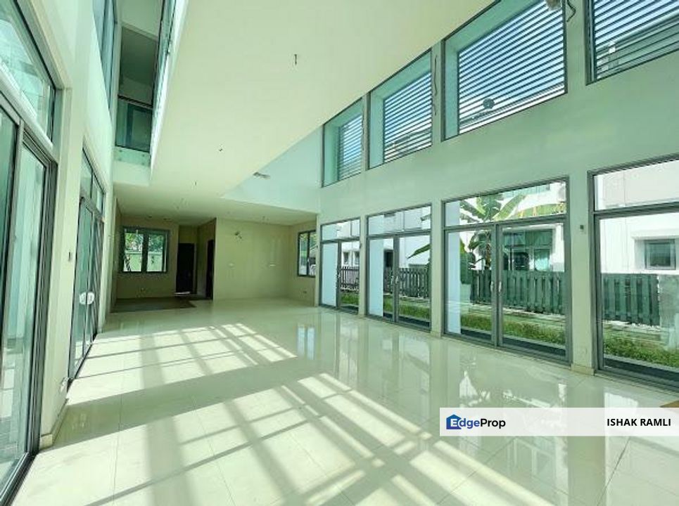 FREEHOLD Bungalow House Glenmarie Gardens, Glenmarie, Selangor, Glenmarie