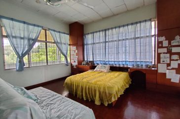 Seksyen 11, Shah Alam