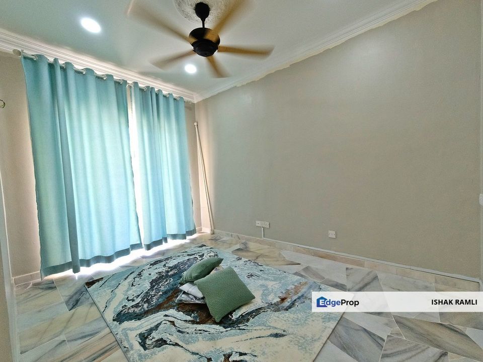Refurbished 2 Storey Terrace House Alam Perdana, Selangor, Bandar Puncak Alam