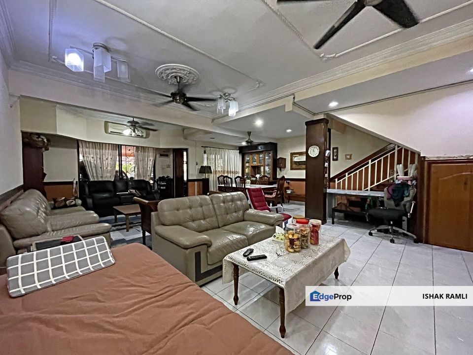 Double Storey Terrace House Jalan Cecawi, Seksyen 9, Kota Damansara (HUGE SIZE 24X99 SQFT and FACING OPEN), Selangor, Kota Damansara