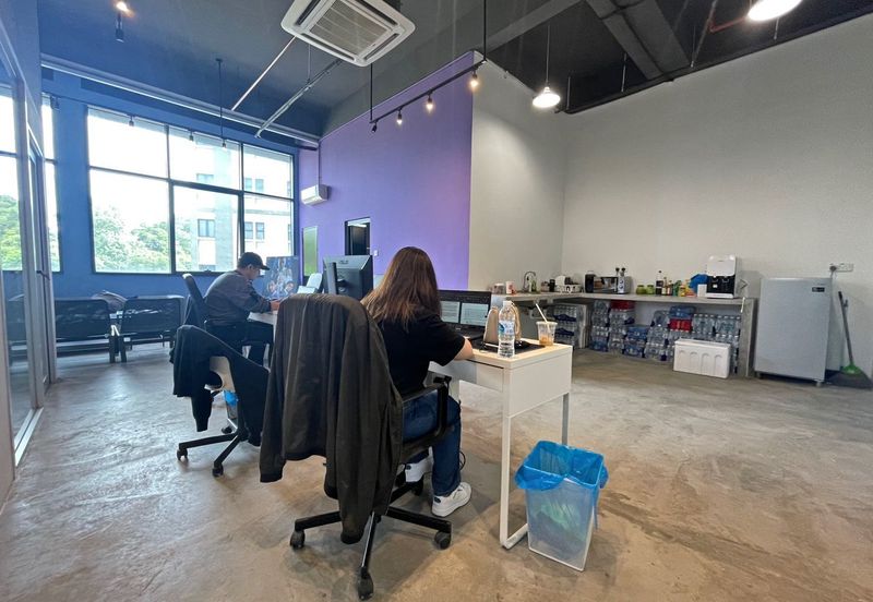 Radia Retail, Seksyen U8