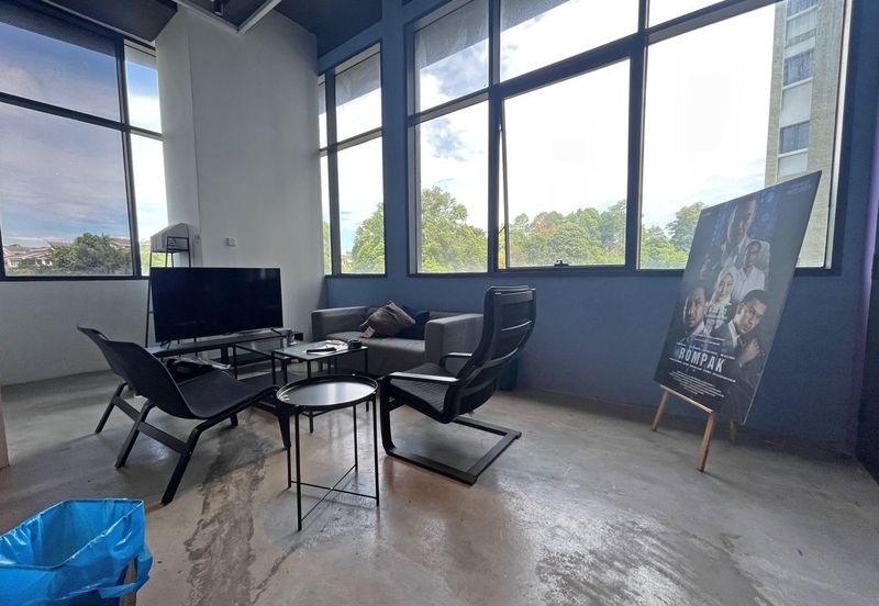 Radia Retail, Seksyen U8