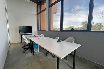 Radia Retail, Seksyen U8