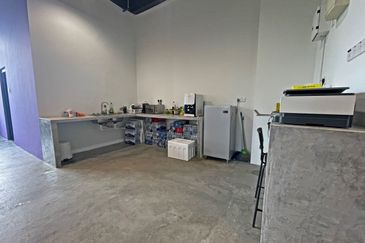 Radia Retail, Seksyen U8