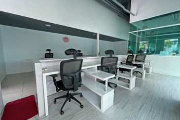 Laman Seri Business Park