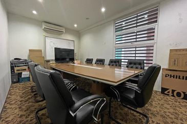 Laman Seri Business Park