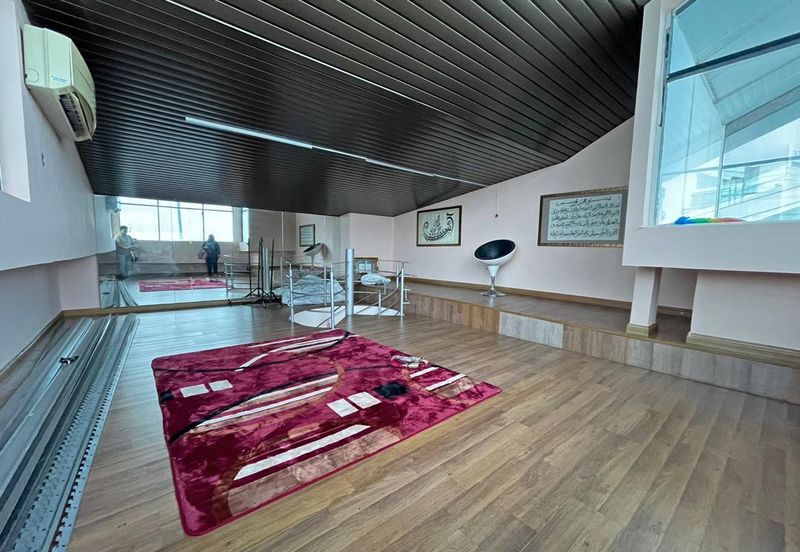 Laman Seri Business Park