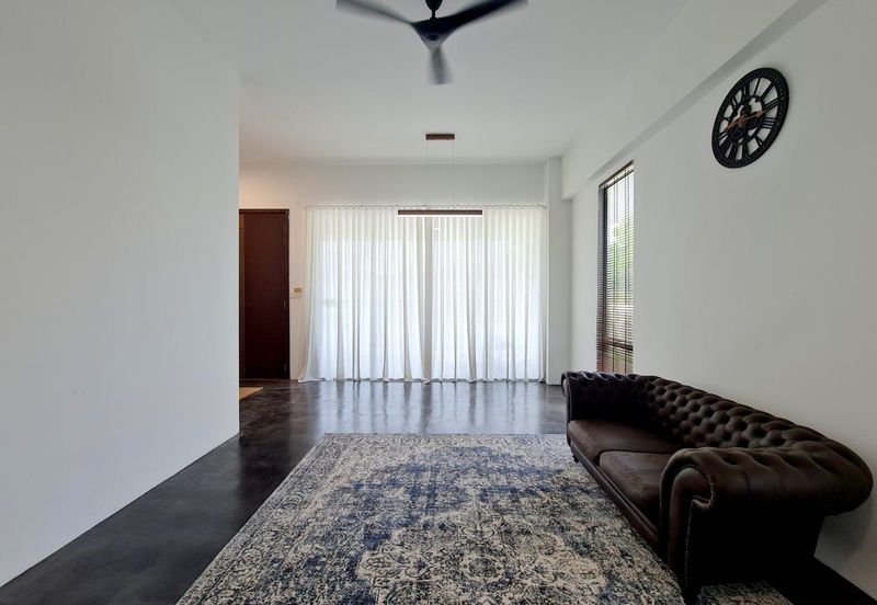 Persiaran Puncak Alam 1 