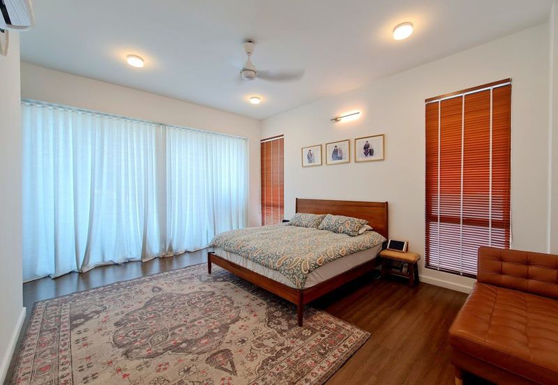 Persiaran Puncak Alam 1 