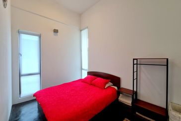 Persiaran Puncak Alam 1 