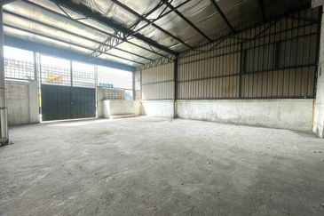 1.5 Storey Terrace factory Hicom Glenmarie Industrial Park for rent