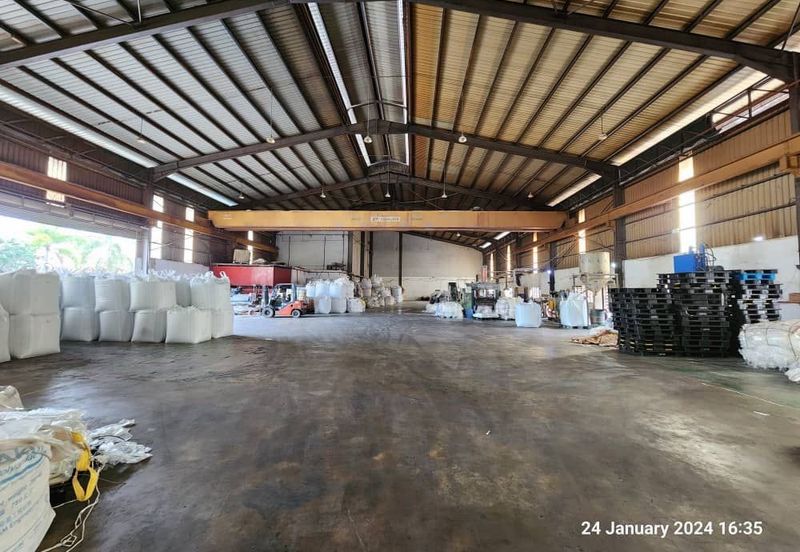 3 Storey Office cum Detached Factory at Jln. Sg. Puloh, Off Jalan Kapar for rent