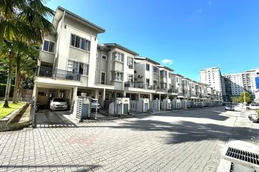 Ariza Garden Villa @ Taman Raintree