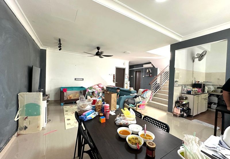 Ariza Garden Villa @ Taman Raintree