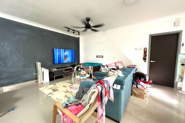 Ariza Garden Villa @ Taman Raintree