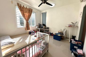 Ariza Garden Villa @ Taman Raintree