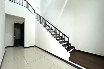 Hevea Elmina Gardens