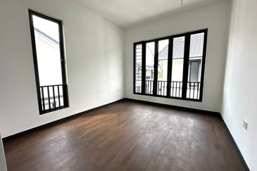 Hevea Elmina Gardens